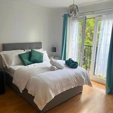 Luxury Rooms And An En-Suite Room With Free Wi-Fi Clarendon Way Колчестер Экстерьер фото