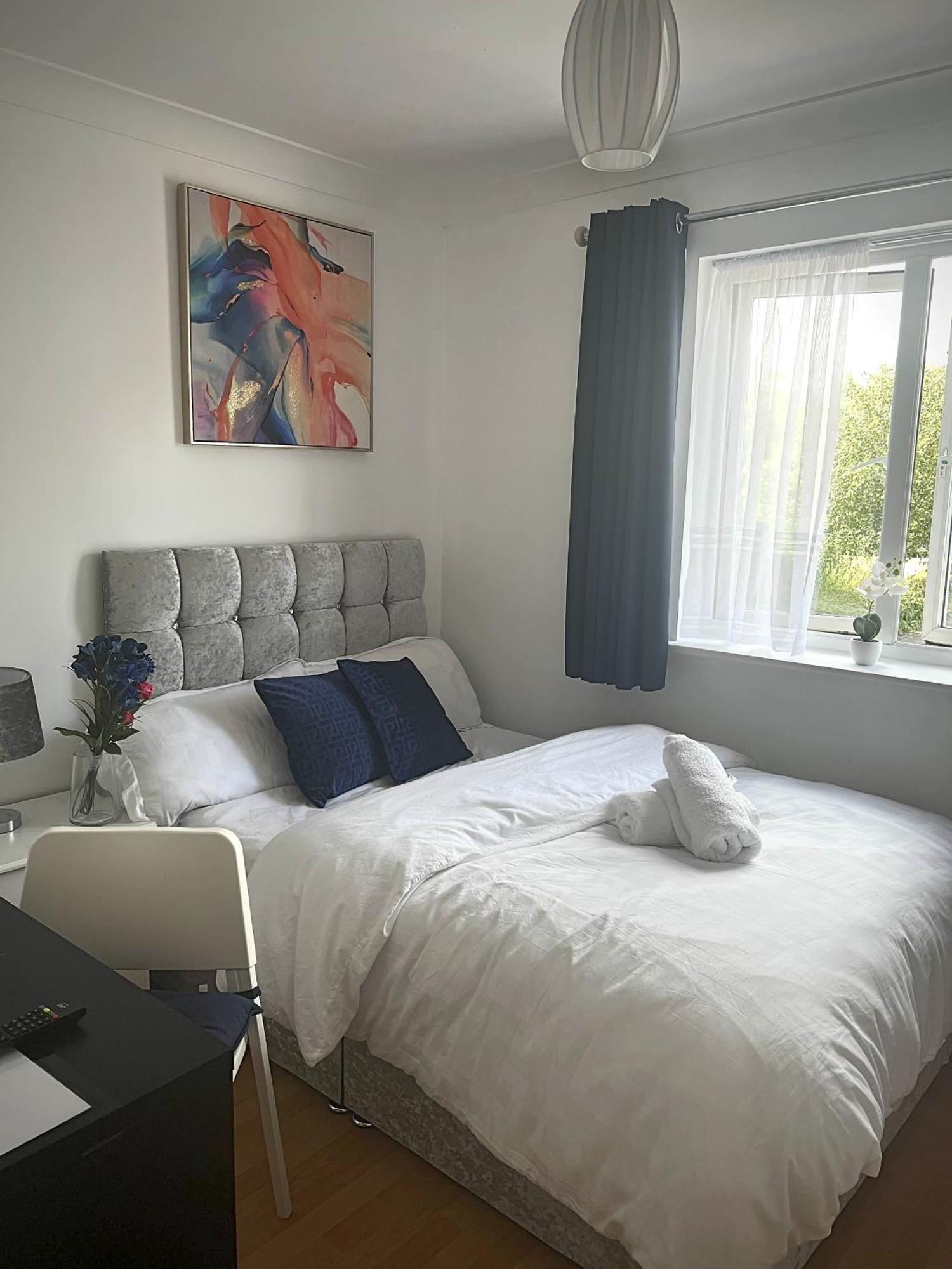 Luxury Rooms And An En-Suite Room With Free Wi-Fi Clarendon Way Колчестер Экстерьер фото